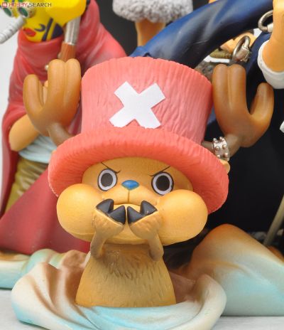 デスクトップリアルマッコイ 海贼王 モンキー･D･ルフィ&罗罗亚・索隆&狙撃の王様&托尼托尼・乔巴 