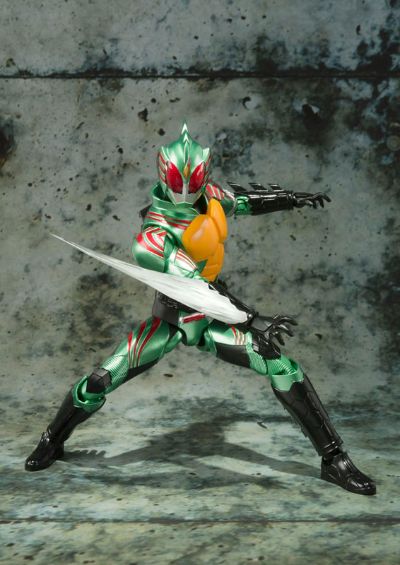 S.H.Figuarts  假面骑士亚马逊欧米伽