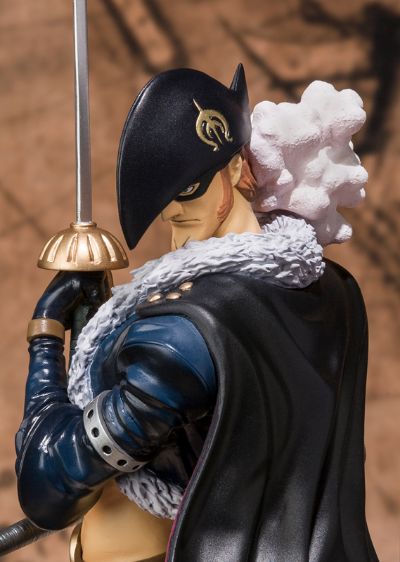 FiguartsZERO 海贼王 Ｘ・ドレーク 