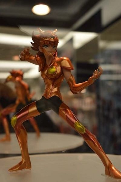 DXF 手办 圣闘士星矢・オメガ 仔狮子座の苍摩 