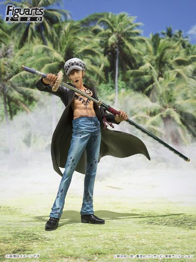 FiguartsZERO 海贼王 ト 特拉法尔加·罗 礼服ローザ编