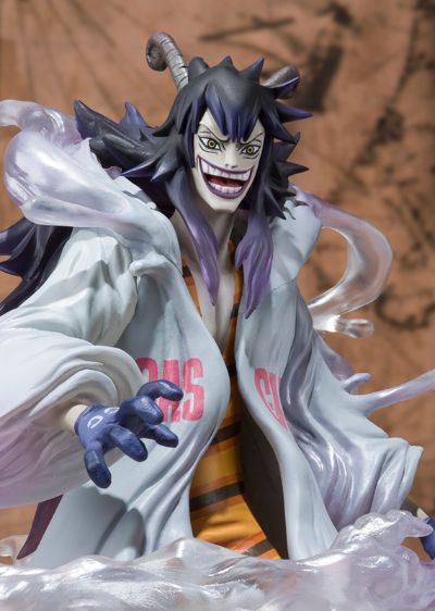 FiguartsZERO 航海王 凯撒·库朗