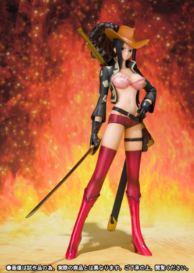FiguartsZERO ONE PIECE FILM Z 妮可・罗宾 