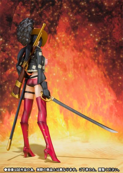 FiguartsZERO ONE PIECE FILM Z 妮可・罗宾 