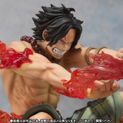 FiguartsZERO 航海王 波特卡斯·D·艾斯 战斗版 十字火