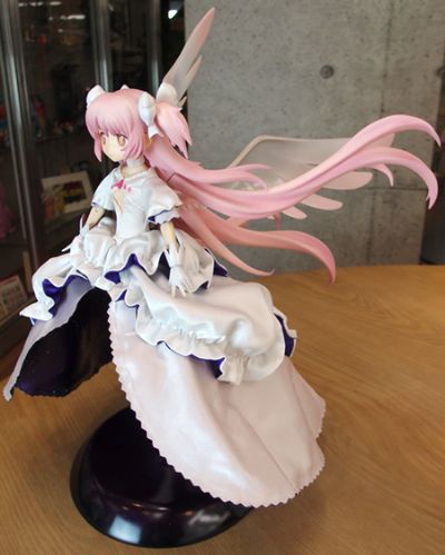 REAL ACTION HEROES MGM 剧场版 魔法少女小圆 叛逆的物语 アルティメットまどか 