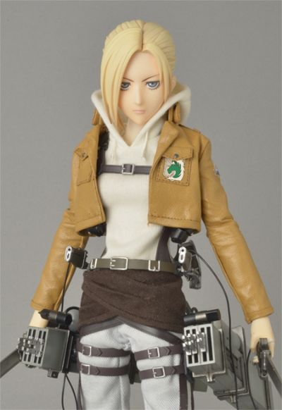 仿真可动角色#671 进击的巨人 阿尼·利昂纳德