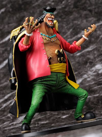 FiguartsZERO 海贼王 マーシャル・D・ティーチ 