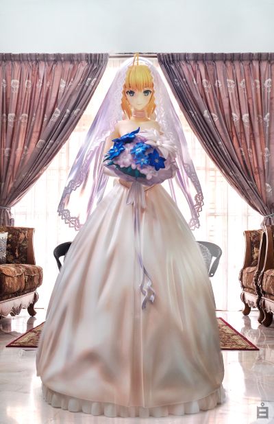 命运之夜 Saber ～TYPE-MOON10周年皇室礼服～