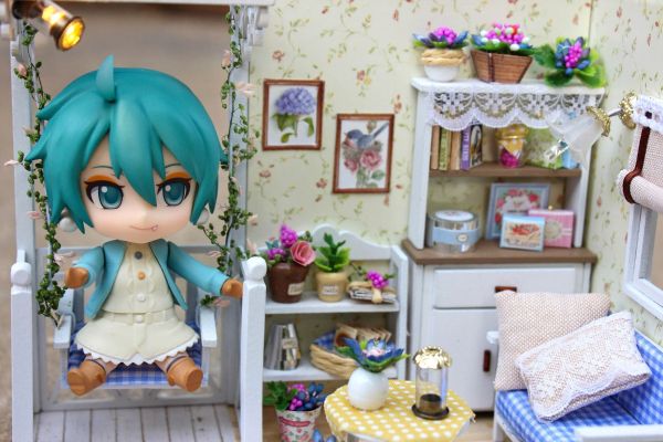 粘土人 #172a VOCALOID 初音未来 赛车手2011版