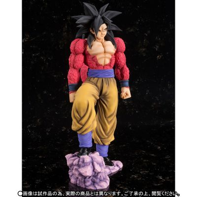 FiguartsZERO EX 龙珠GT 孙悟空 超级赛亚人4