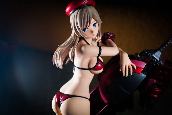 噬神者2 艾莉莎・伊莉妮琪娜・奥美拉 泳装版