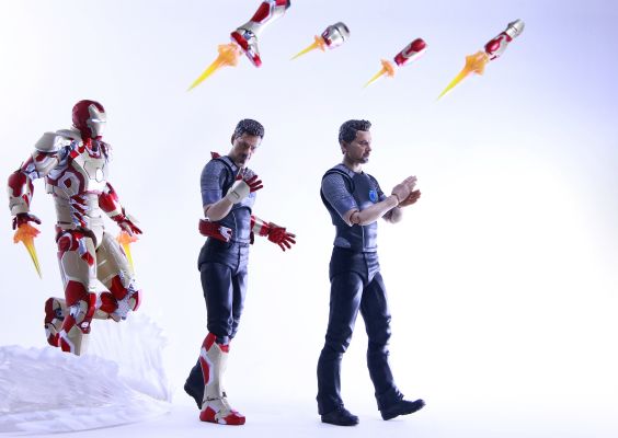 S.H.Figuarts 钢铁侠 42号装甲