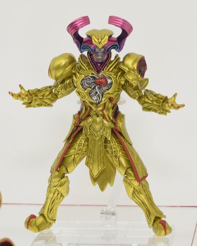 S.H.Figuarts 假面骑士驰骑 心脏机械变异体(超进化形态)