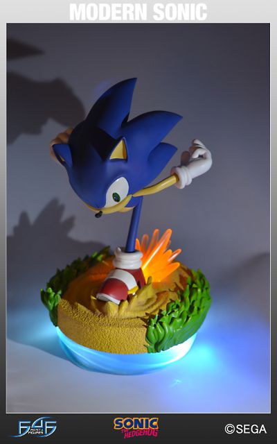  1 音速小子索尼克 音速小子索尼克 Exclusive 