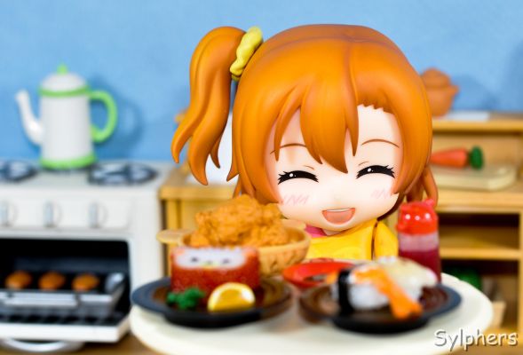 粘土人#541 LoveLive! 高坂穂乃果 练习服