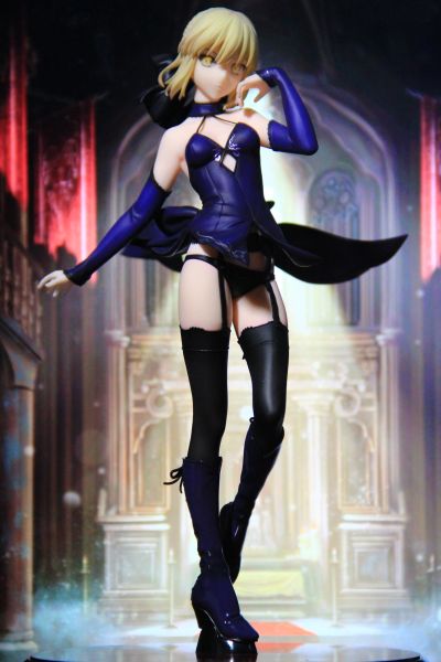 命运-冠位指定 阿尔托莉雅・潘德拉贡[Alter] 礼服版