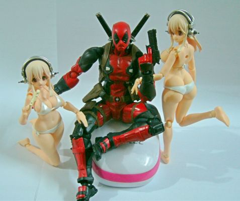 figma #SP-51 SoniAni -SUPER SONICO THE ANIMATION- 索尼子 水着ver.