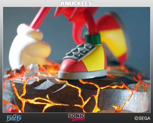  4 音速小子索尼克 ナックルズ・ザ・エキドゥナ Exclusive 