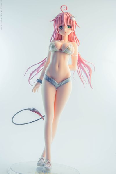 出包王女Ru Darkness 菈菈・萨塔琳・戴比路克  彩色泳装版