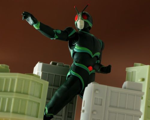 S.H.Figuarts  假面骑士巨骑