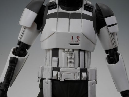 S.H.Figuarts 战斗突击坦克指挥官