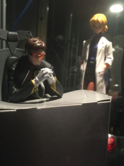 HG手办 EVA 碇ゲンドウ 