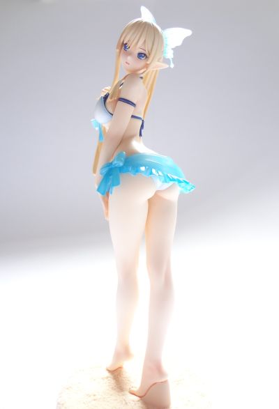 光明之响 	雾香·托瓦·阿尔玛 泳装版