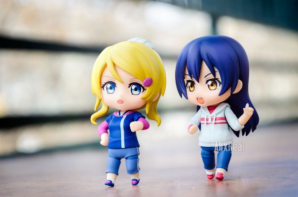 粘土人#580 LoveLive! 绚瀬絵里 练习着