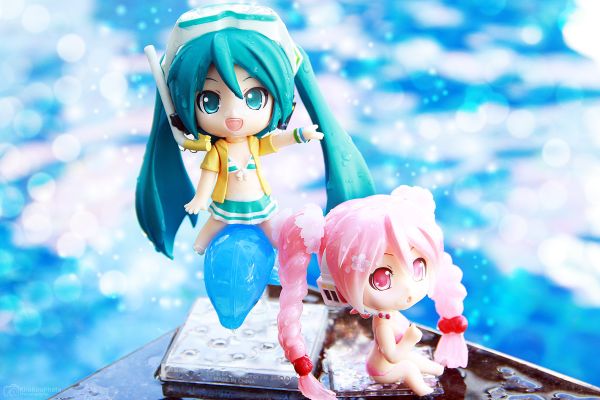 粘土人 #339a VOCALOID 初音未来 全家便利店 2013 ver. 泳装版