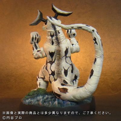 著名造型师× Q版拟真  硬币储蓄罐 艾雷王