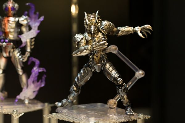 S.H.Figuarts    鼹种亚马逊