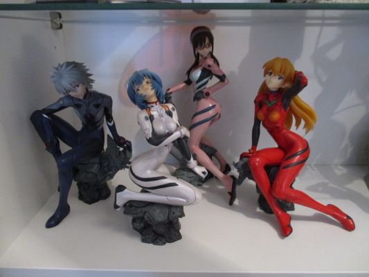 BEACH QUEENS 龙与虎 川岛亚美 