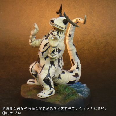 著名造型师× Q版拟真  硬币储蓄罐 艾雷王