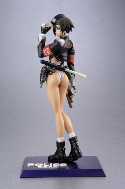 イン特朗・デポ Starship Police 