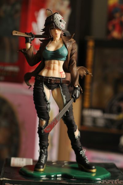 恐怖美少女  弗莱迪大战杰森 女体化  杰森·沃赫斯