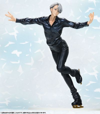 G.E.M. 尤里!!! on ICE ヴィクトル・ニキフォロフ