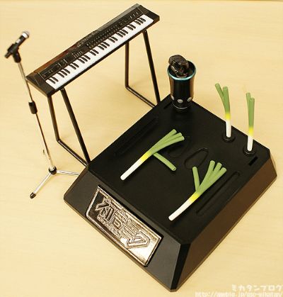 超合金 VOCALOID 初音未来 