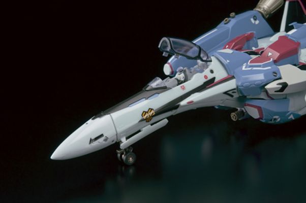 DX 超合金 超时空要塞F VF-25FスーパーMessiah Valkyrie 