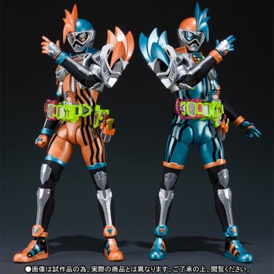 S.H.Figuarts  假面骑士艾克赛德 假面骑士艾克赛德 双人动作玩家 等级20 左右套装