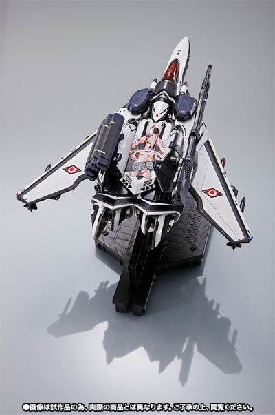 DX 超合金 超时空要塞F VF-171EX梦魇plusEX（マルヤマ机） 装甲パーツSET 