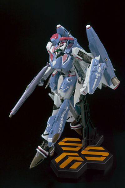 DX 超合金 超时空要塞F VF-25FスーパーMessiah Valkyrie 