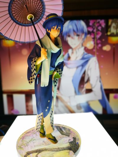 VOCALOID MEIKO 花色衣