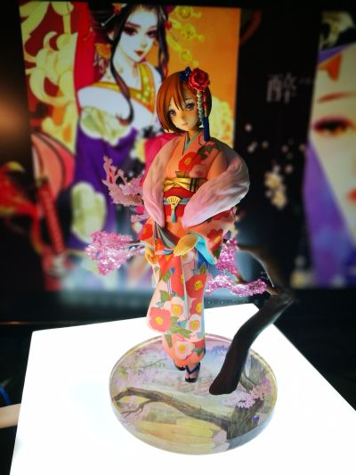 VOCALOID MEIKO 花色衣