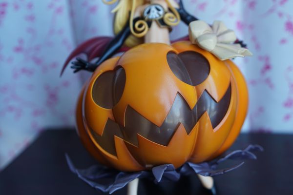 WAGA魔々かぷりちお 梅丽莎・沙拉菲