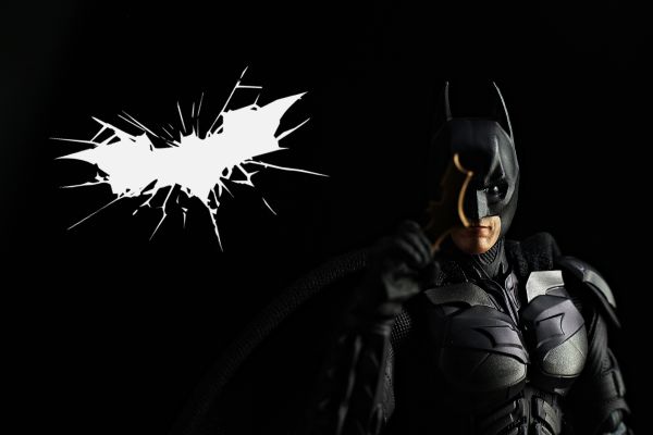 S.H.Figuarts 黑暗骑士 蝙蝠侠