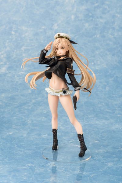 Avian Romance 丽色军舰鸟