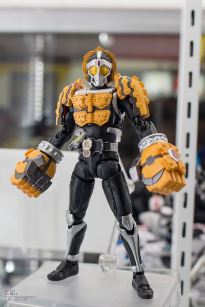 S.H.Figuarts  假面骑士拳击 胡桃武装（暂译）