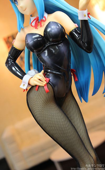 B-style  为美好的世界献上祝福！ 第二季 阿克娅 兔女郎