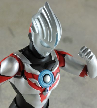 S.H.Figuarts 欧布奥特曼 欧布奥特曼 欧布原生